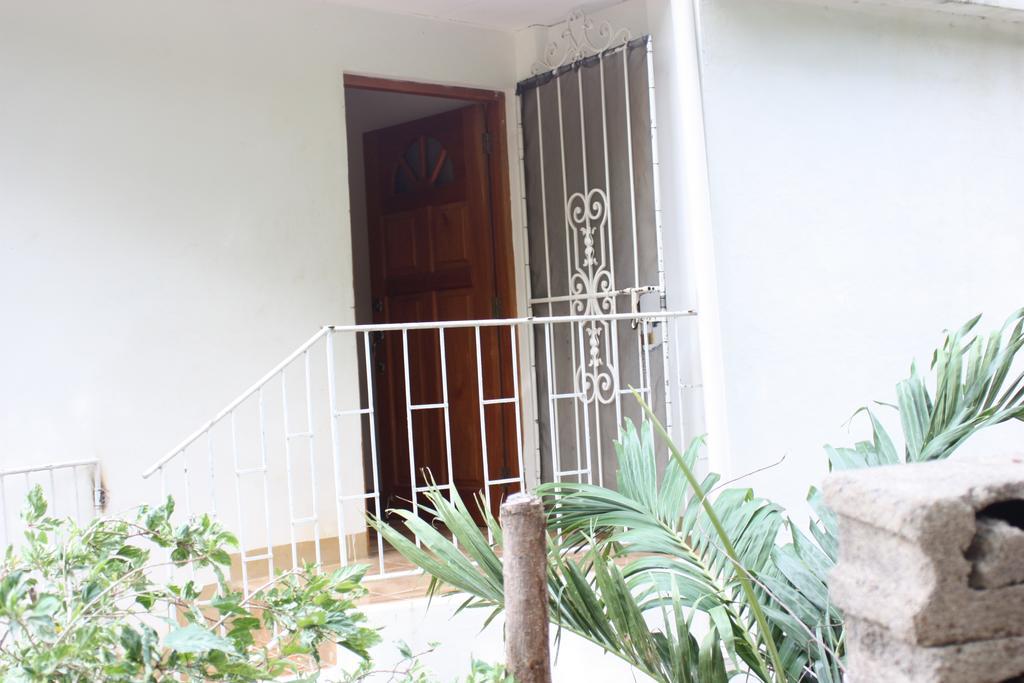 Hotel Posada Bahia Azul San Juan del Sur Buitenkant foto